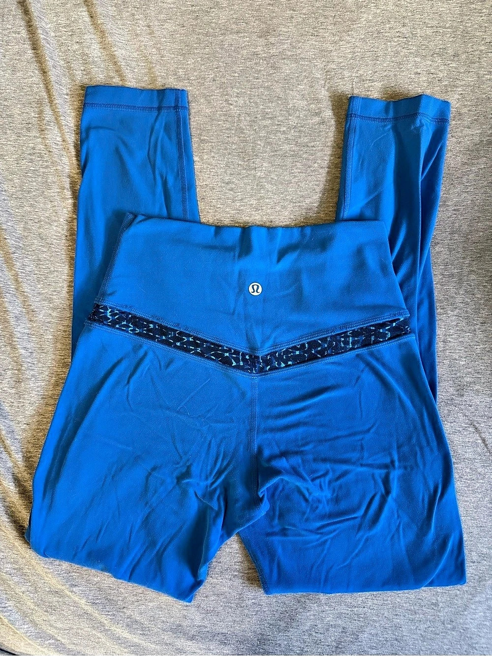Lululemon OG Aligns 25" size 4